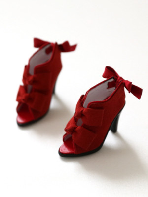 red-ribbon-bootie_359478_01