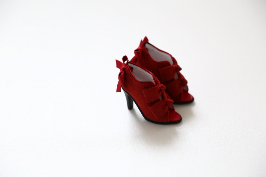 red-ribbon-bootie_900600_08